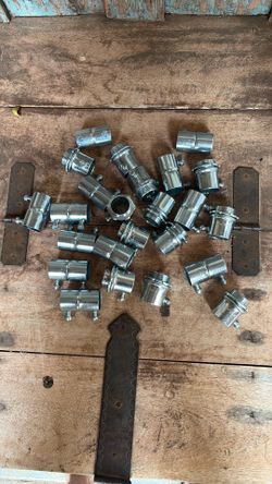 Halex EMT 3/4” Set Screw Couplings