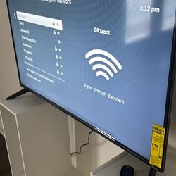 40” Roku Tv Black