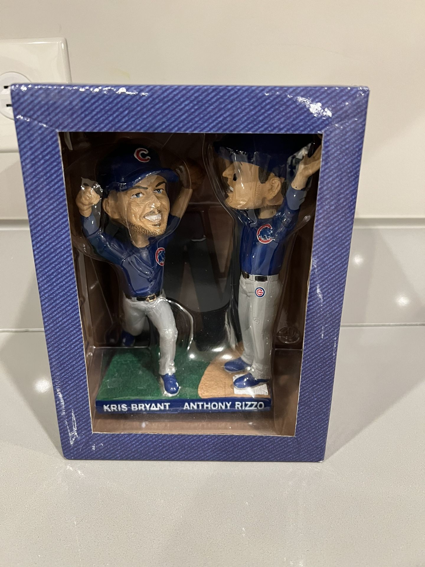 Chicago Cubs - The Final Out Bobble head (Rizzo / Bryant)