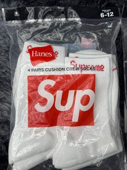 Supreme Socks
