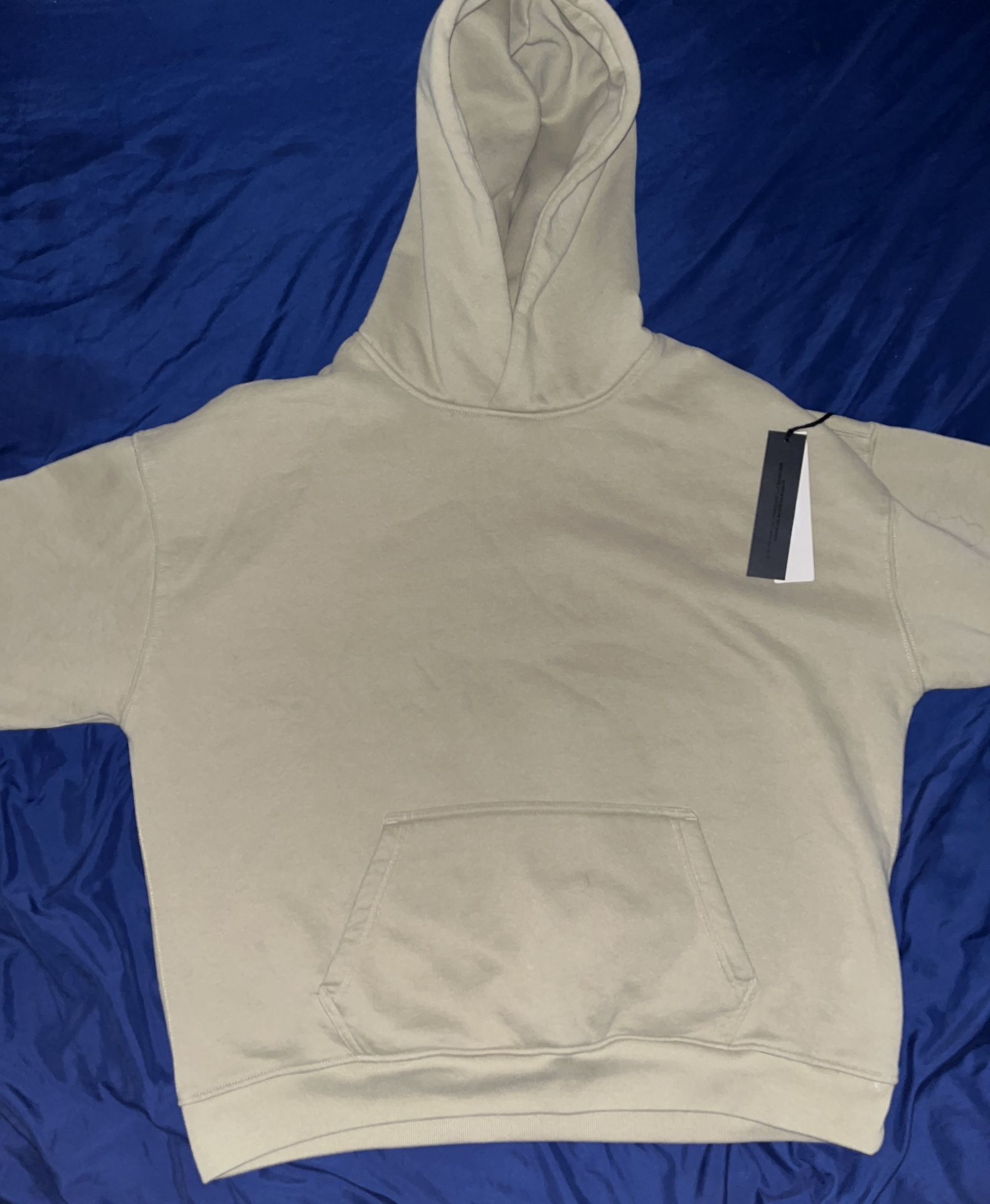 $60 L Beige Originals Hoodie With Tag