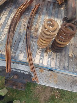 Squarebody Heavy Duty Springs 