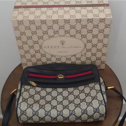 Authentic Vintage Gucci GG Monogram Supreme Sherry Web Ophidia Crossbody Bag