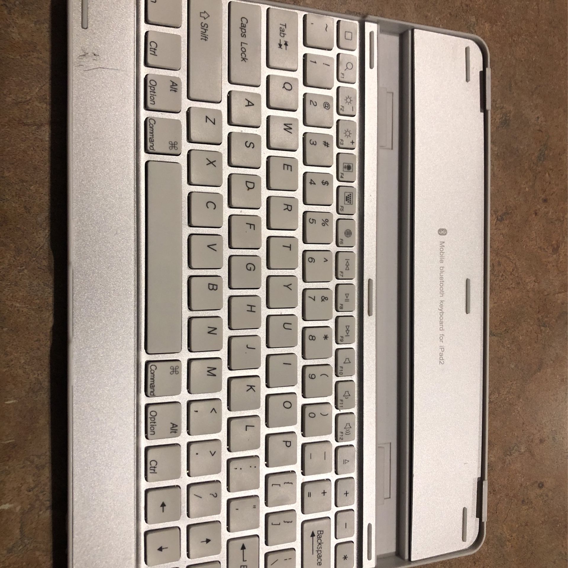 2-ipad Keyboards