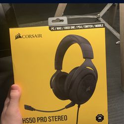 Corsair HS50 Pro Stereo Headset With detatchable Mic
