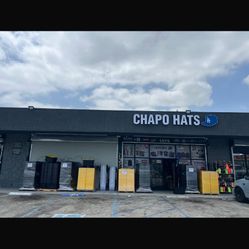 27 Gallons Storage Containers Bins 10$ Each 