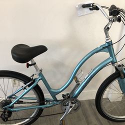 Women’s Electra Townie Step Thru  Hybrid Comfort Bike Ready/Ride