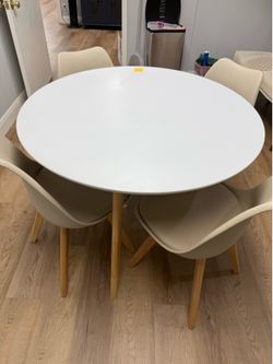 Kitchenette Table