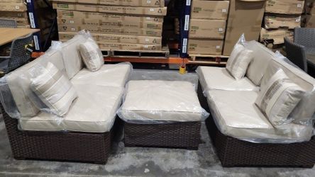 BRAND NEW 5-PIECE PVC RATTAN & ALUMINUM SET WITH SUNBRELLA BEIGE CUSHIONS