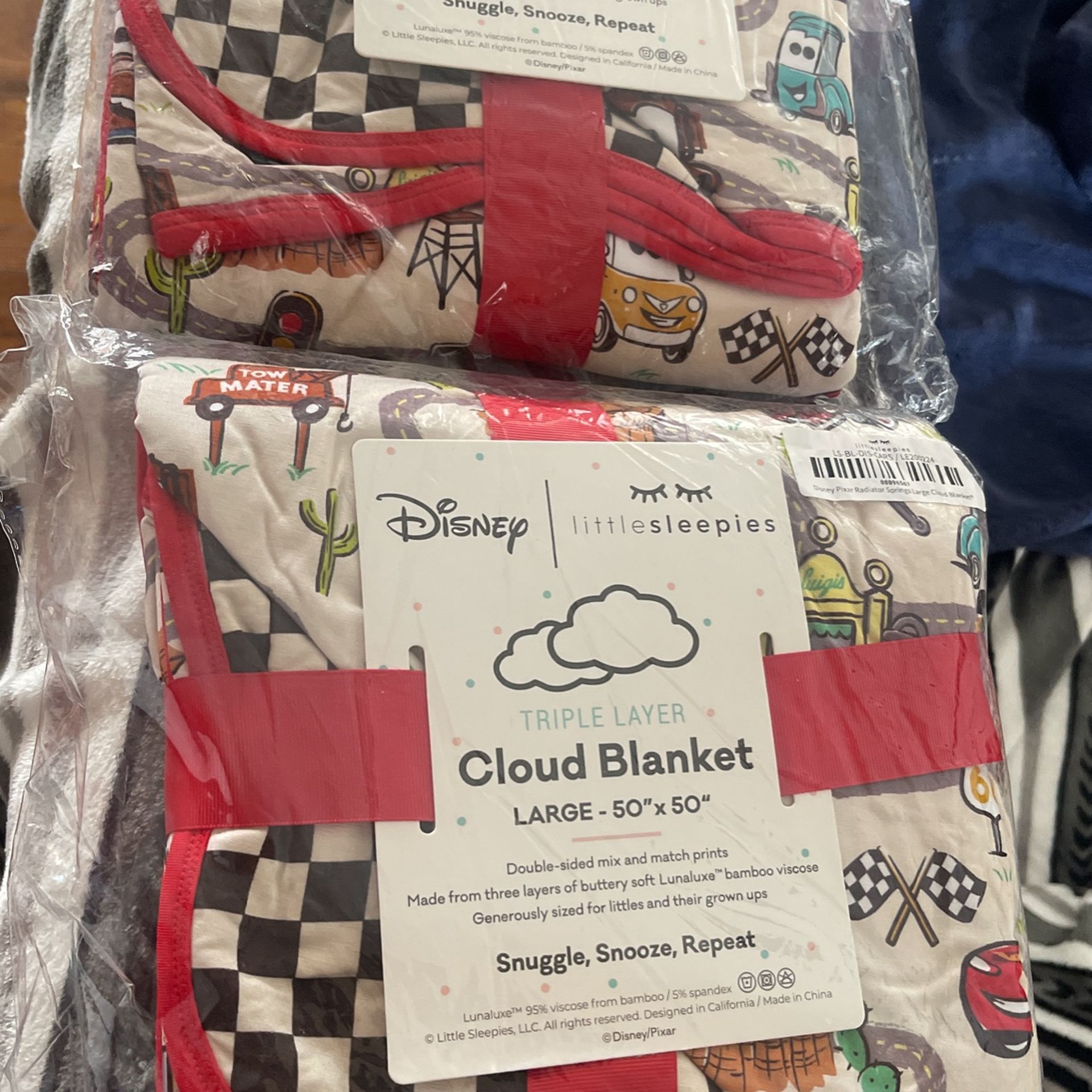 Littlesleepies Disney Pixar Radiator Springs Large Cloud Blanket  display picture 1