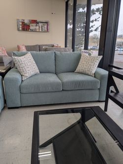 Spa 2 Loveseat