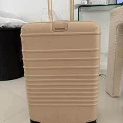 Beis Carry On Luggage 