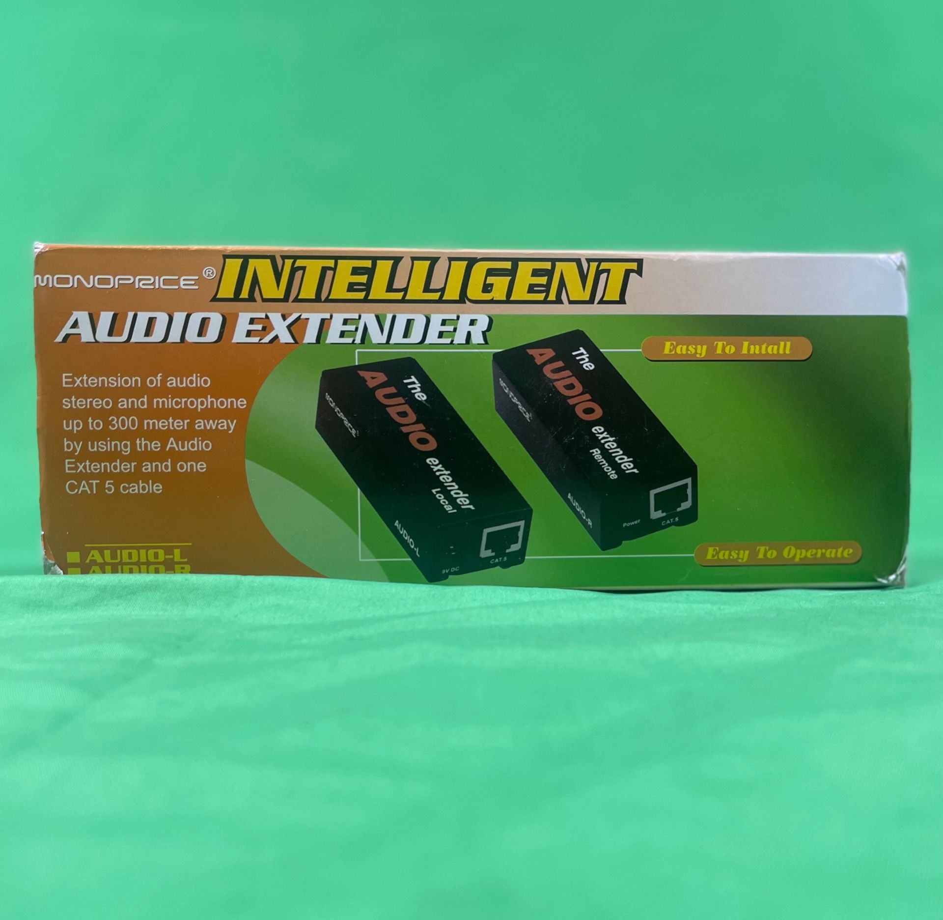 BLACK MONOPRICE INTELLIGENT AUDIO EXTENDER CAT 5