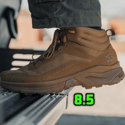 New Men's Garmont Coyote Tactical Boot, 8.5