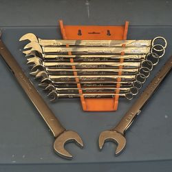 Snap-on Tools 11 pc 12-Point SAE Flank Drive® Plus Combination Wrench Set (3/8 - 1")