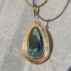 1.82CT Natural Sapphire 14K Solid Gold Pendant