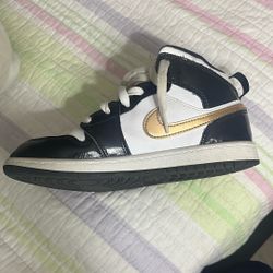 Nike Shoe For Sale