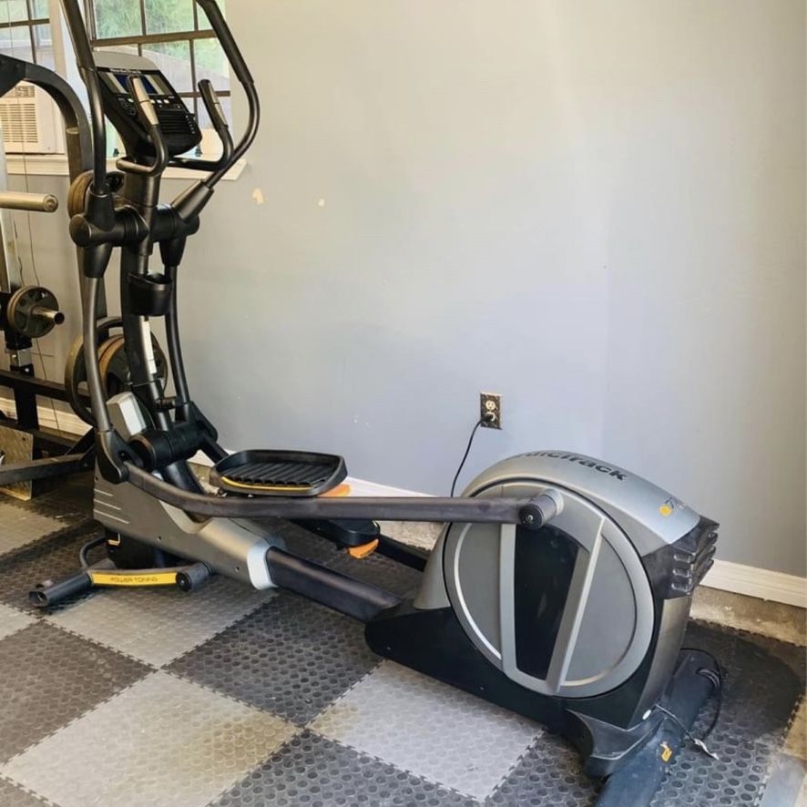NordicTrack Spacesaver SE9I perdontoo Elliptical Display