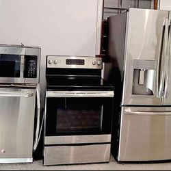 Stainless Steel Kitchen Appliances Set 