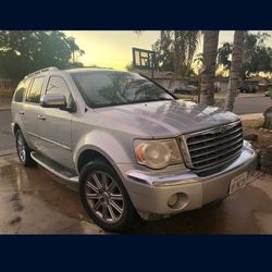 2008 Chrysler Aspen