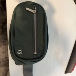Lululemon Fanny Pack 