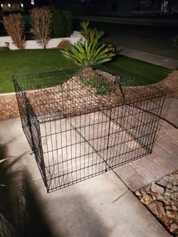 Dog cage  🐾🐶 3 Connected Panels 24 W x30H in each 60.9 WAs 76 2H cm