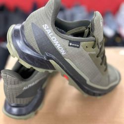 Salomon Sneakers 