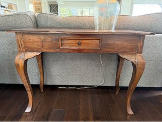 Couch table