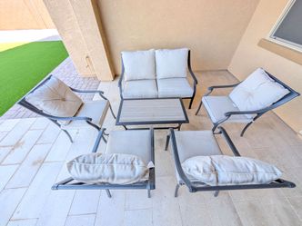 Lowe's Elliot Creek Patio Set - Loveseat , Table & 4 Chairs (Almost New)