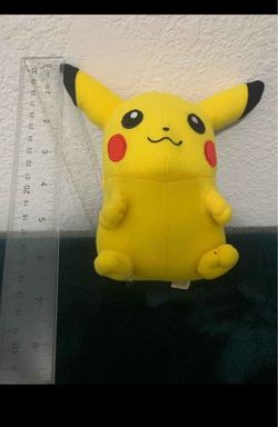 Pikachu Pokémon Plush Stuffed Toy