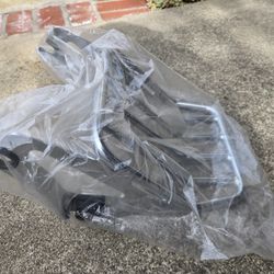 New OEM Harley 54215-09A  Detachable Luggage Rack 09-23 Touring