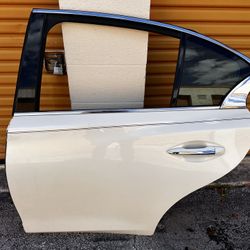 Infiniti Q50 Left Driver Side Rear Door Interior Panel Puerta Izquierda Chofer Trasera 2014 2015 2016 2017 2018 2019 2020 2021 2022 2023 2024 