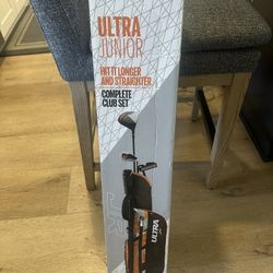 Wilson Extra Small JR Golf set Right Hand 