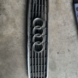 Audi A4 2002 Front Grille S4