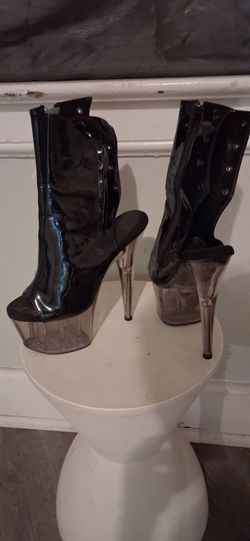 Ladies exotic high heels