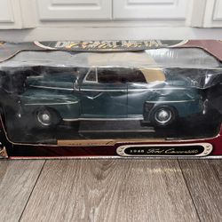 Diecast 1/18 Scale 1948 Ford Convertible  With Box 