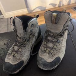 Oboz Women's Hiking Boots 