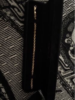 Gold bracelet