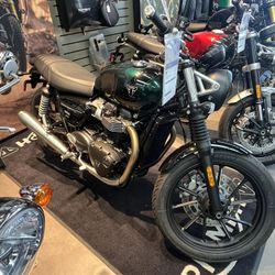  Triumph Speed Twin 900     Street bike cruiser motorcycle  Suzuki Yamaha 