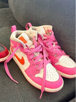 Little girl Jordan’s size 1.5