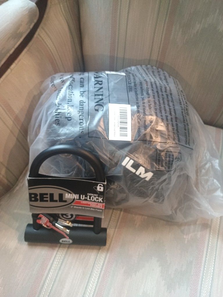 ILM new black Bike Helmet & Mini U lock