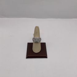 Diamond Ladies Ring