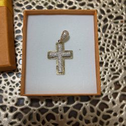 14k Solid Cross Pendant 