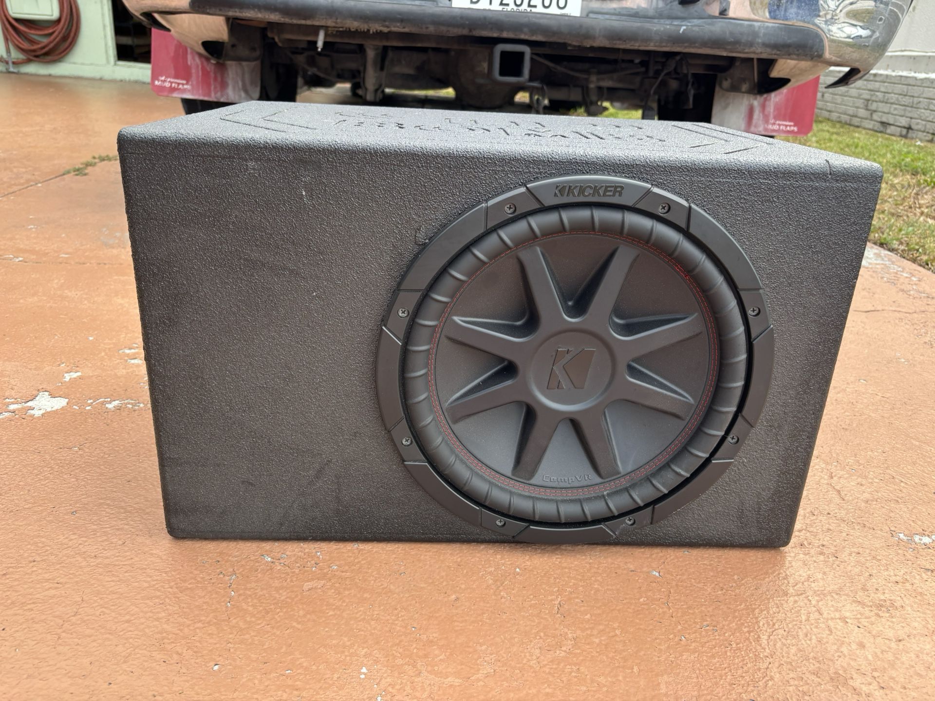 Kicker 12 Inch Subwoofer With Qbomb Box And Kicker 2 Channel Amp