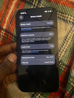 iPhone 16e