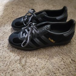 Women's Adidas Shoes 
