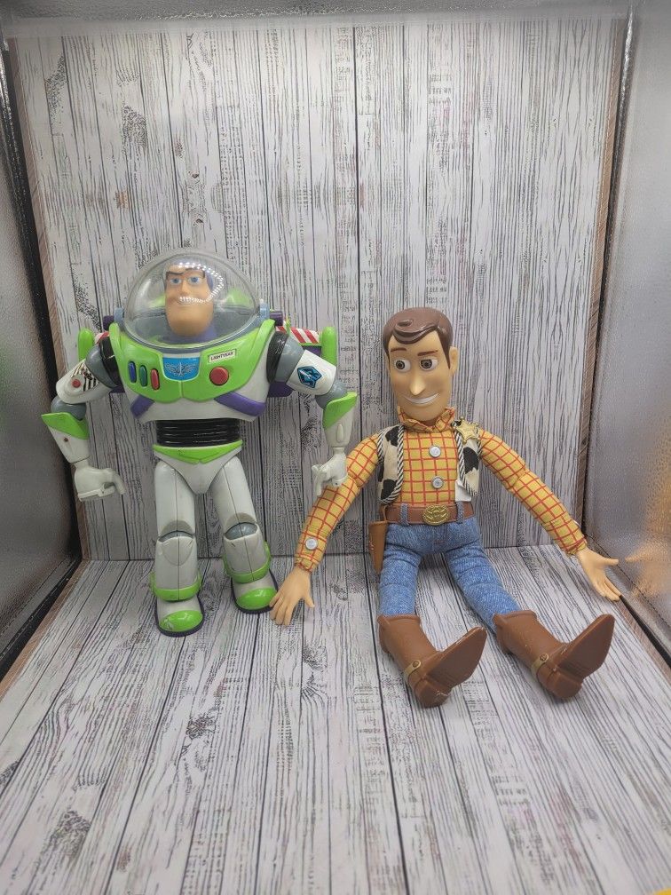 Toy Story Woody Plush And Buzz Lightyear Plastic