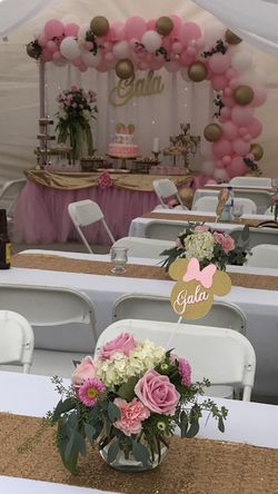 Flower centerpieces for any occasion and balloon/garland