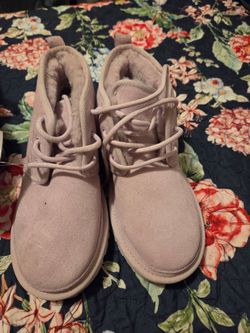 Womans uggs shoes