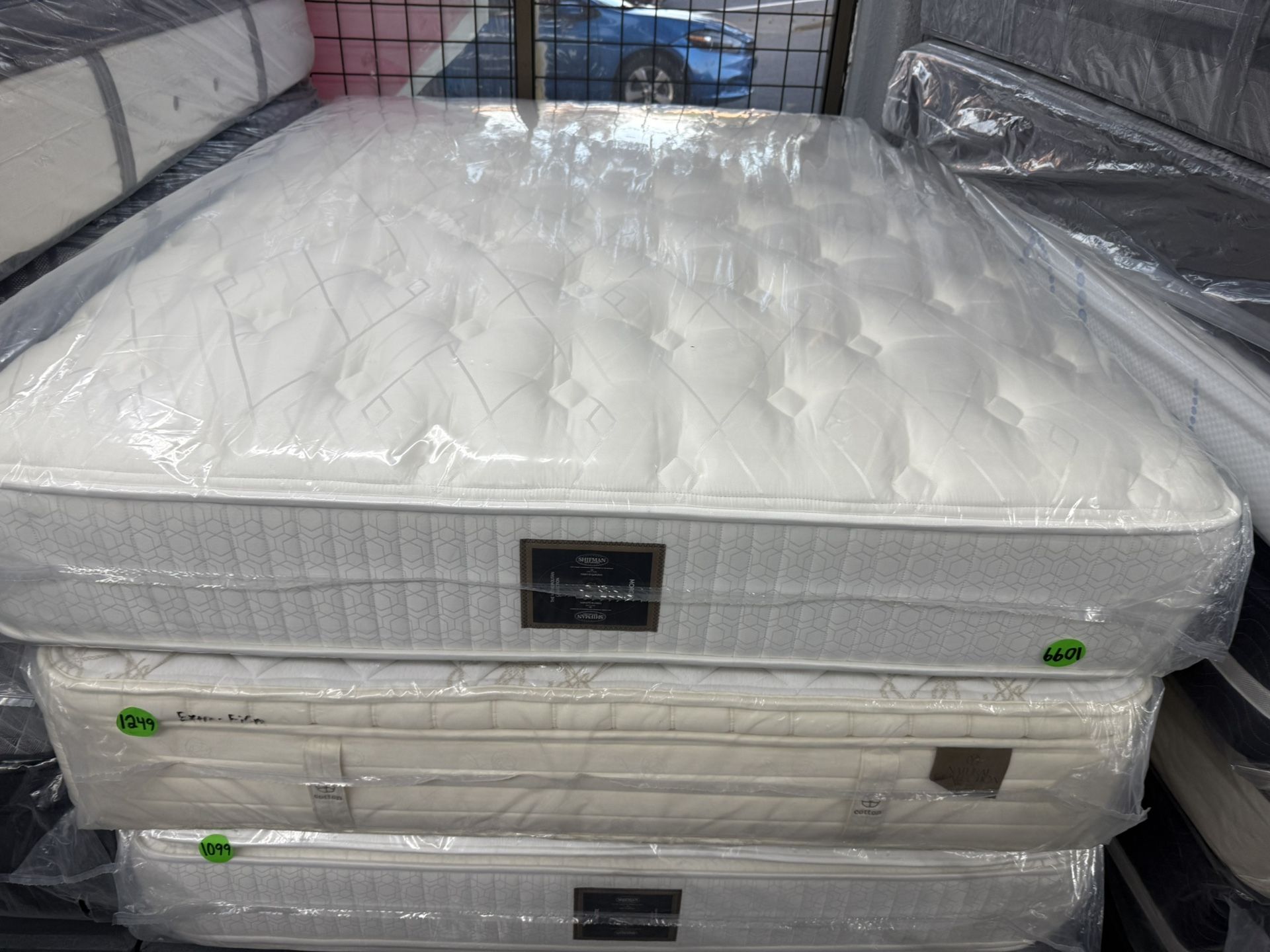 QUEEN SIZE SHIFMAN DOUBLE SIDED MATTRESS & BOX SPRING BED SET